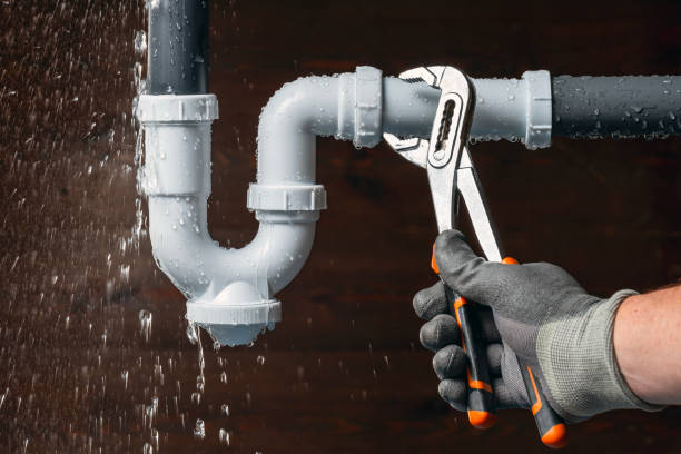 Professional Gas Line Repair technician working in Camden, AL